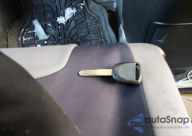 5J6YH28644L027944: 44172866