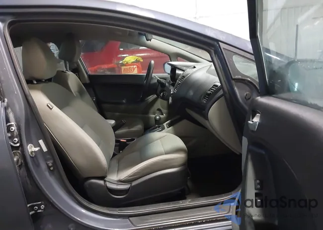 KNAFX4A67F5430469: 44172913