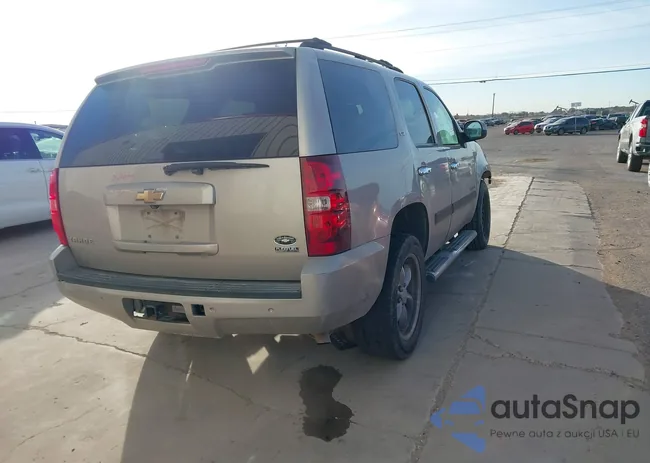 1GNFC130X7R233254: 44172917