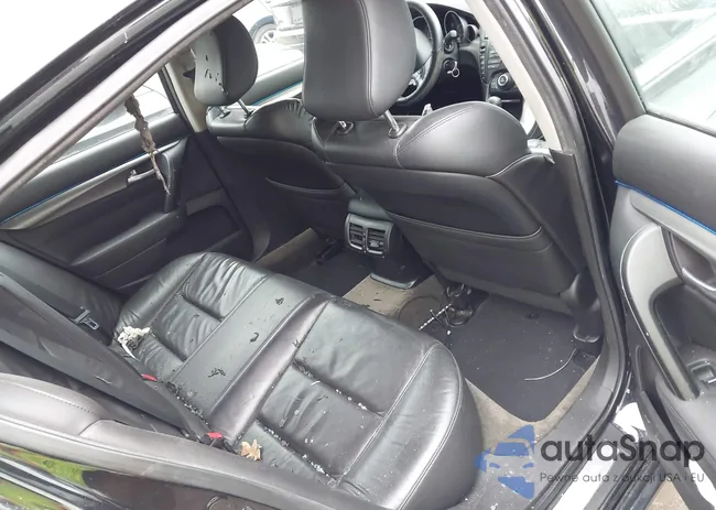 19UUA8F29CA022665: 44172942