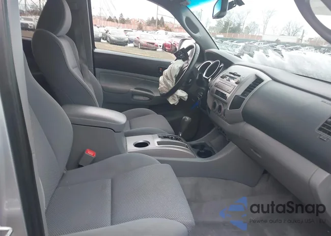 3TMLU4EN8BM066194: 44172948