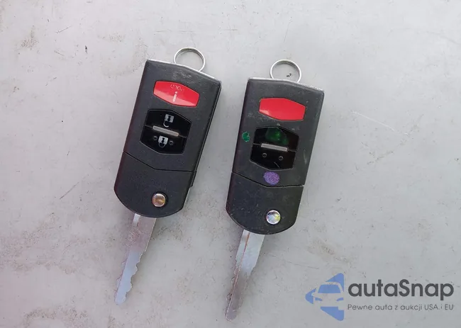 JM3TB2CA6D0416588: 44172984