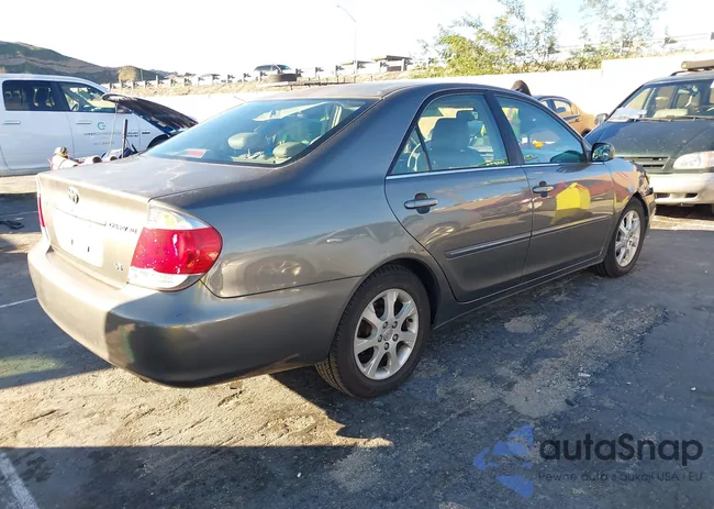 4T1BF32K65U605885: 44172995