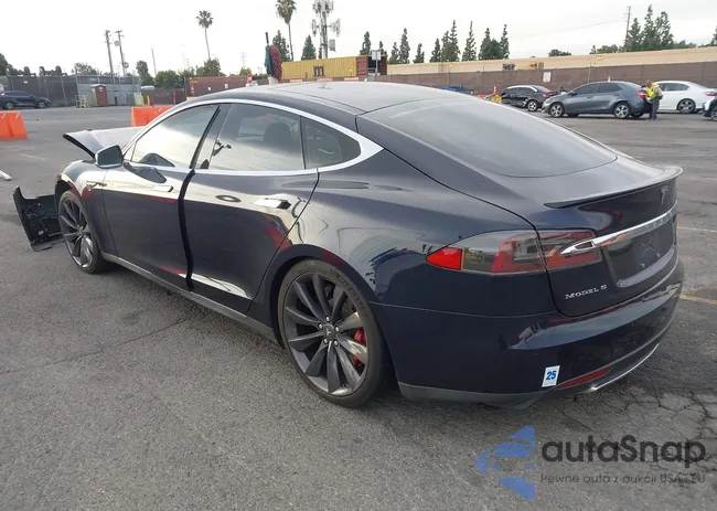 5YJSA1DP2DFP27683: 44173012