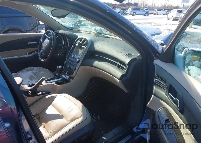 1G11H5SL6EF105947: 44173037