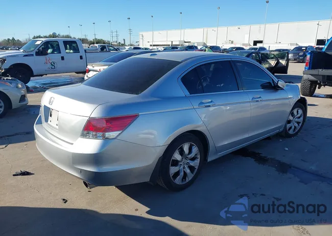 1HGCP2F88AA042091: 44172056