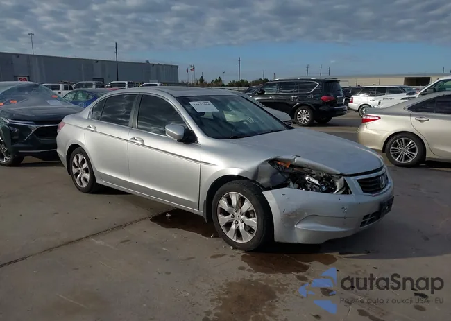 1HGCP2F88AA042091: 44172056