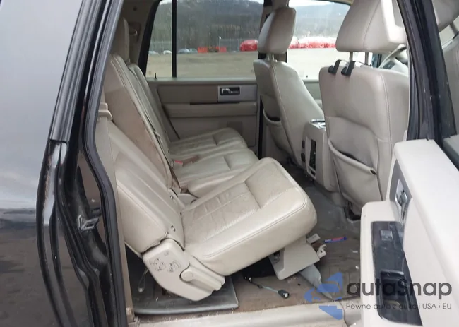 1FMJK2A50EEF22136: 44172113