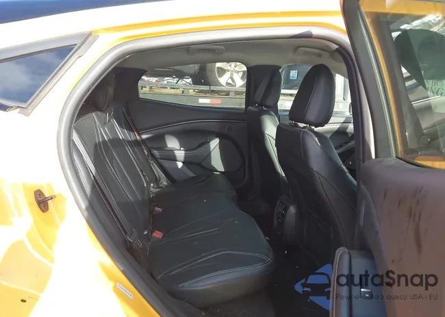 3FMTK3SS2PMA02729: 44172181