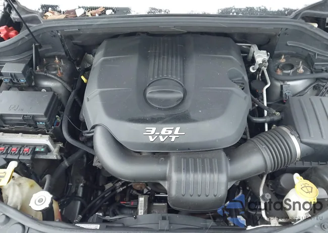 1C4RJFAG6CC118205: 44172263