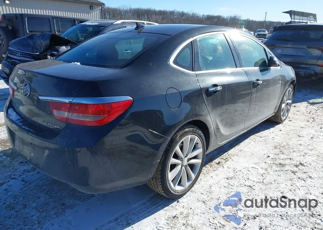 1G4PS5SK5D4205375: 44172325