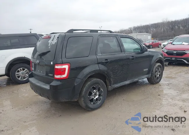 1FMCU94118KB92548: 44172352