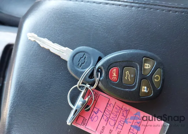 1GNKRJKD2DJ250853: 44172377