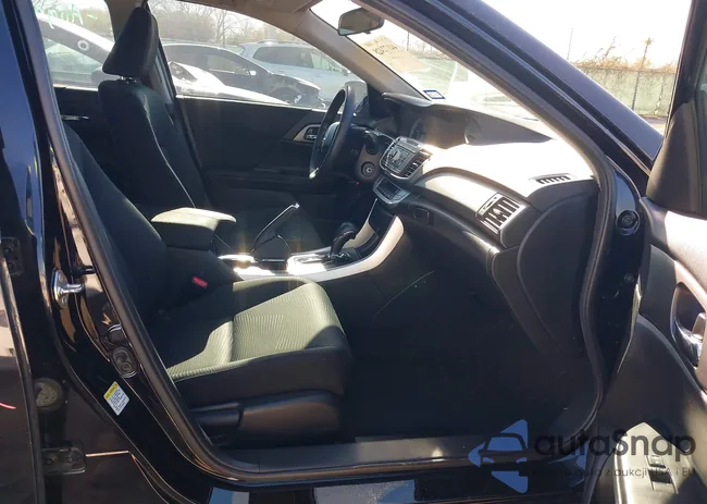 1HGCR2F32FA032985: 44172428