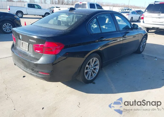 WBA8A9C58HK620202: 44173459