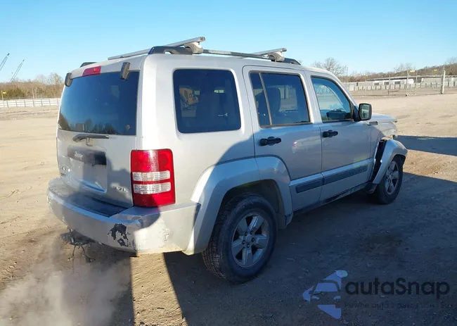 1J8GN28K78W161481: 44173482