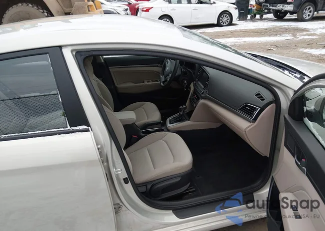 5NPD84LF0JH232667: 44173494