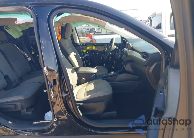 1FMCU0F66NUA05521: 44173498