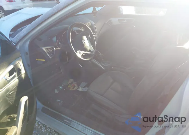 KMHTC6AD9FU222770: 44173503