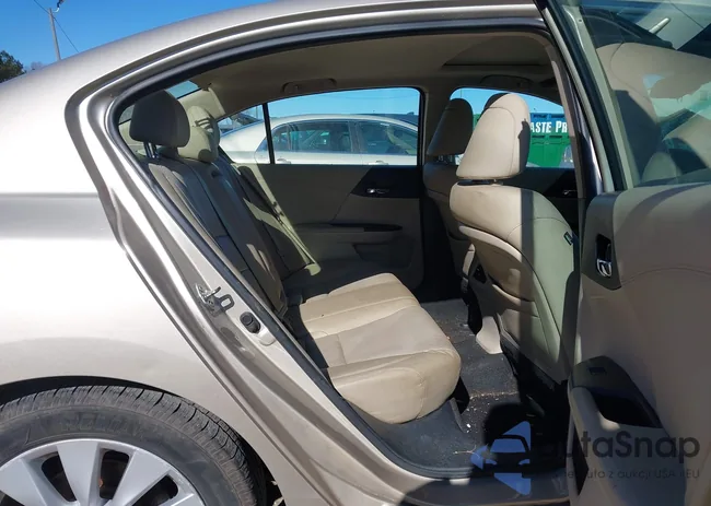 1HGCR2F80DA198768: 44173522