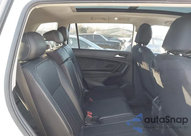 3VV3B7AX0NM176547: 44173616