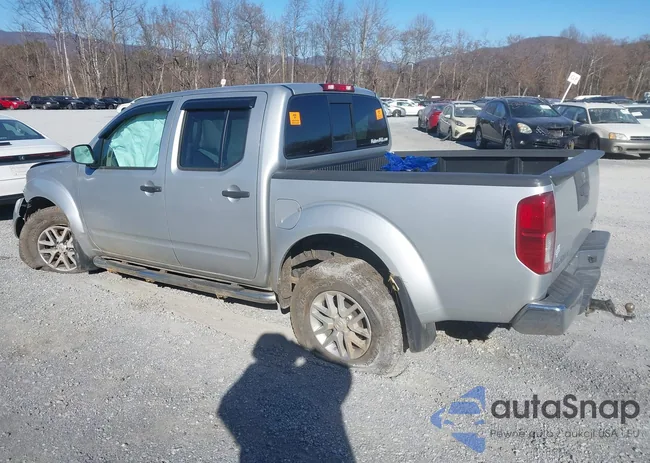 1N6AD0EV0KN707177: 44173653