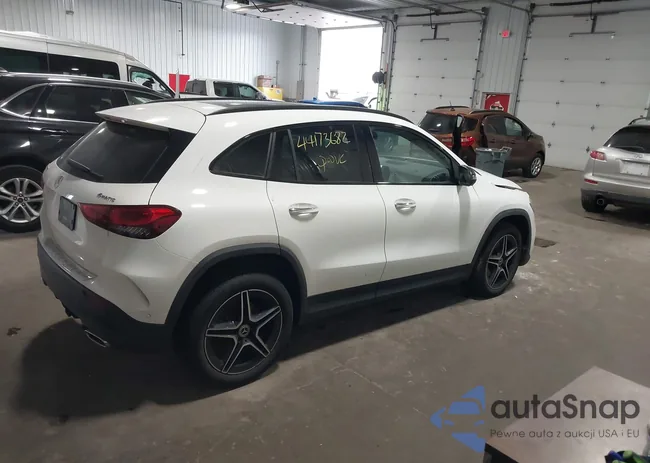 W1N4N4HB8NJ367237: 44173682