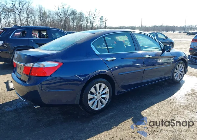 1HGCR2F77FA231100: 44173683