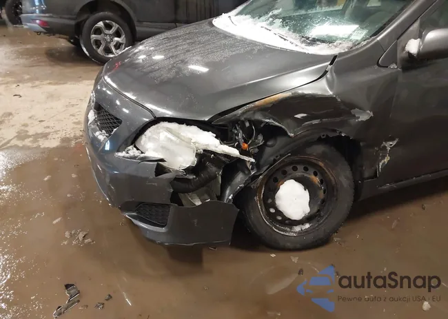 JTDBU4EE7AJ065819: 44173696