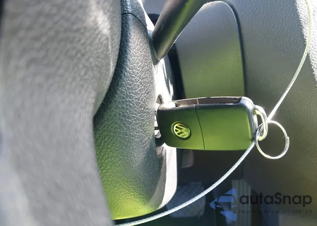 3VWDP7AJ0DM248066: 44173723