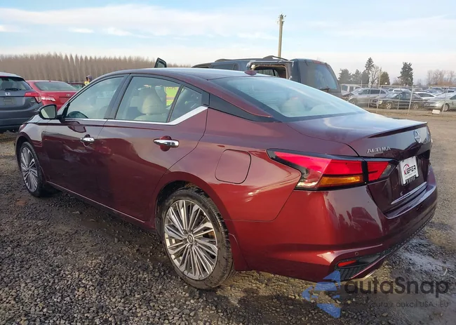 1N4BL4EW0RN436115: 44173744