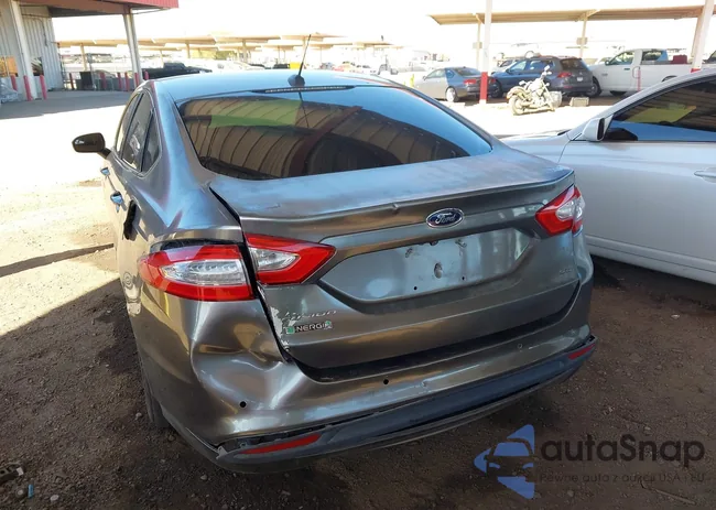 3FA6P0PU0ER115421: 44173803