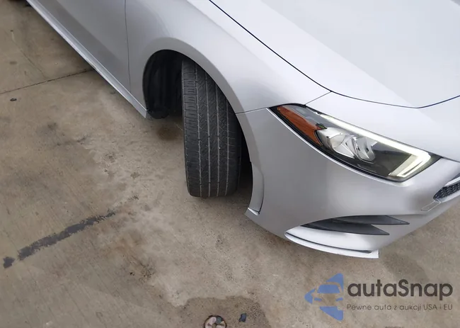 W1K3G4FB7LJ219034: 44173827