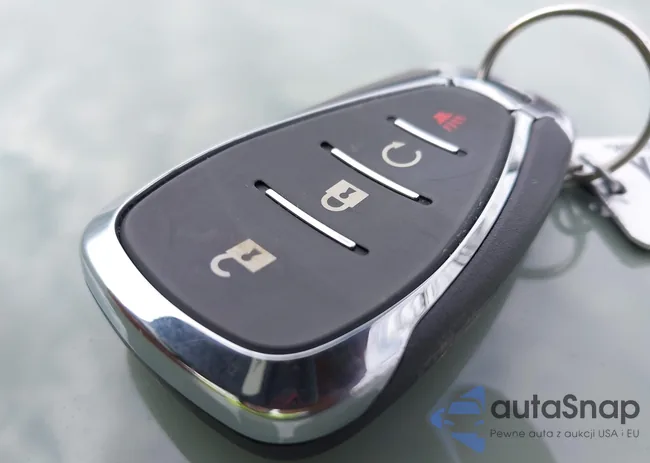 KL77LKEP2SC033247: 44173863