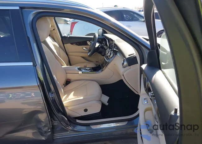 WDC0G4JB5KV131394: 44173869