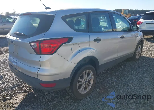 1FMCU0F76KUB45850: 44173975