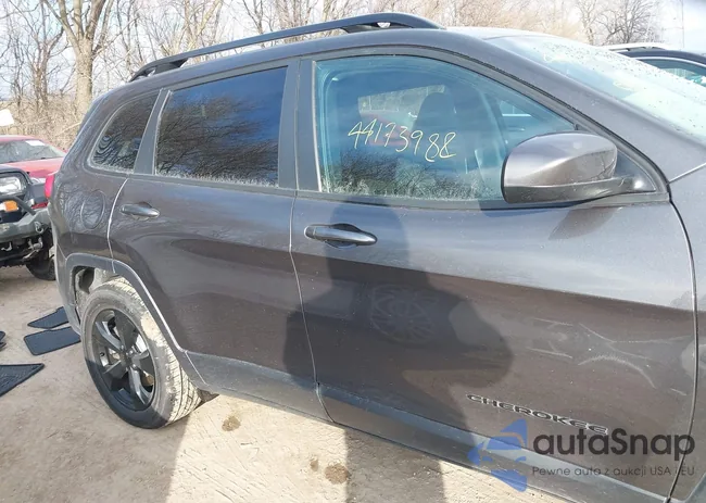 1C4PJMCS6GW118996: 44173988