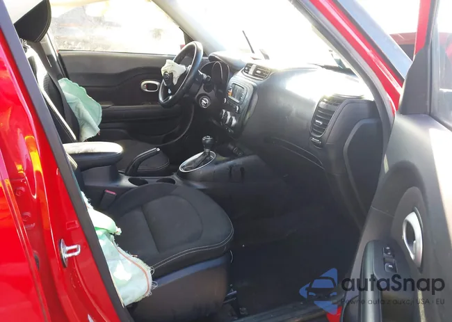 KNDJP3A56G7841592: 44174001