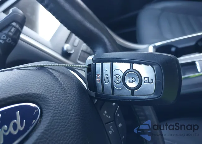 3FA6P0HD5HR270551: 44174038