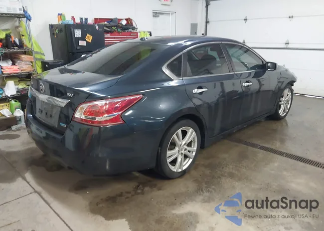 1N4AL3AP0DC251118: 44173098