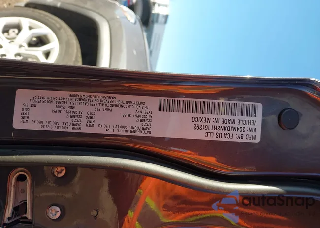 3C4NJDAN2RT161292: 44173104