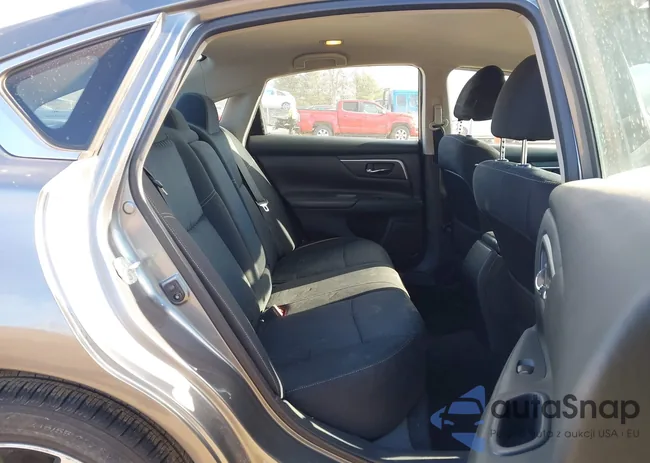 1N4AL3AP1JC206393: 44173140