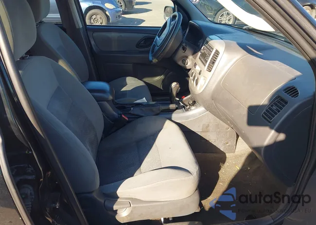 1FMYU03107KB89741: 44173148