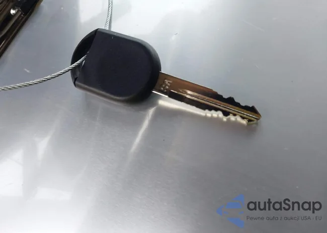 1FMYU03107KB89741: 44173148