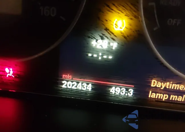 WBA3B5G53DNS03931: 44173166