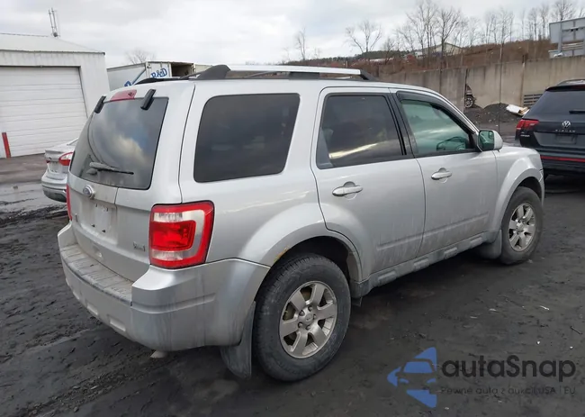 1FMCU9EG6CKA59344: 44173182