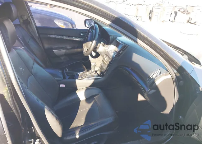 JN1CV6AP6DM717453: 44173203