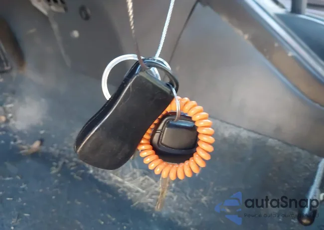 5N1ED28T24C677328: 44173255