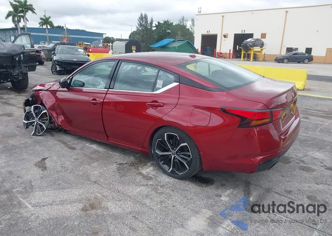 1N4BL4CV7SN358559: 44173300