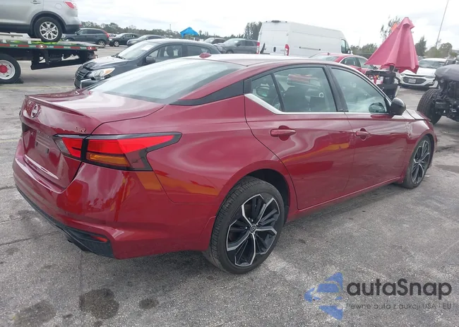 1N4BL4CV7SN358559: 44173300